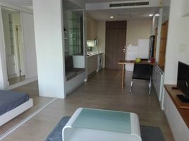 1 Schlafzimmer Wohnung zu vermieten im Noble Remix, Khlong Tan, Khlong Toei, Bangkok, Thailand