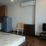 Studio Wohnung zu verkaufen im Le Luk Condominium, Phra Khanong Nuea