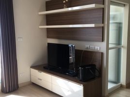 2 Bedroom Condo for rent at Life At Sathorn 10, Si Lom