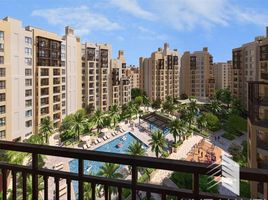 3 Bedroom Apartment for sale at Lamaa, Madinat Jumeirah Living