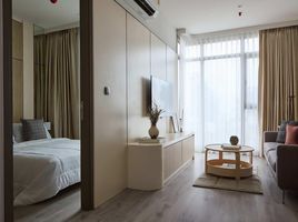 1 Schlafzimmer Appartement zu vermieten im Rhythm Ekkamai Estate, Khlong Tan Nuea