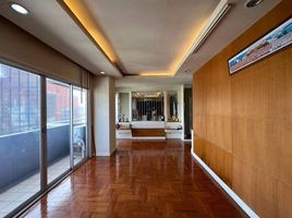 4 Bedroom Penthouse for sale at Baan Kasemsan 1, Wang Mai