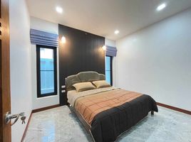 3 Schlafzimmer Haus zu verkaufen in Sattahip, Chon Buri, Bang Sare