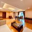 2 Schlafzimmer Appartement zu vermieten im Sawit Suites, Khlong Tan Nuea