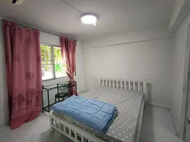 1 Schlafzimmer Wohnung zu vermieten im Century Park Condominium, Chomphon