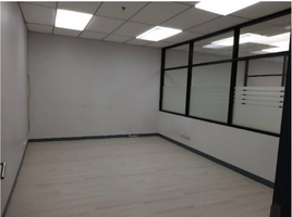 311 SqM Office for rent at Sirinrat Tower, Khlong Tan