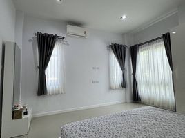 3 Bedroom House for sale in Nakhon Si Thammarat, Pak Nakhon, Mueang Nakhon Si Thammarat, Nakhon Si Thammarat