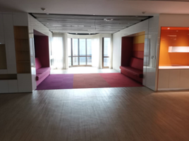 1,234 кв.м. Office for rent at Sun Towers, Chomphon