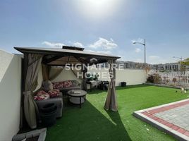 3 बेडरूम टाउनहाउस for sale at Albizia, DAMAC हिल्स 2 (अकोया)