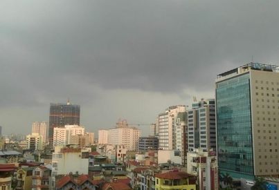 Neighborhood Overview of Dich Vọng Hầu, Hà Nội