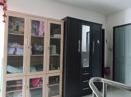 3 Schlafzimmer Reihenhaus zu verkaufen im K.D Home, Ban Bueng