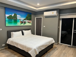 1 Bedroom Apartment for sale at Patong Condotel, Patong, Kathu