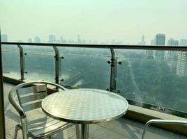 2 Bedroom Apartment for rent at The Lakes, Khlong Toei