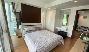 1 Bedroom Apartment for sale in Kathu, Phuket Royal Place