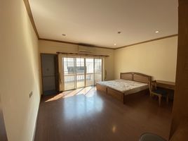 2 Schlafzimmer Wohnung zu vermieten im El Patio, Khlong Toei Nuea