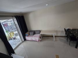 4 Schlafzimmer Reihenhaus zu verkaufen im Golden Town 2 Onnut-Ladkrabang, Lat Krabang, Lat Krabang