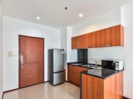 Студия Кондо в аренду в Villa Sathorn, Khlong Ton Sai