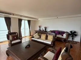 3 Schlafzimmer Wohnung zu verkaufen im Kata Ocean View, Karon