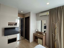 1 спален Кондо в аренду в Rhythm Sathorn, Thung Wat Don