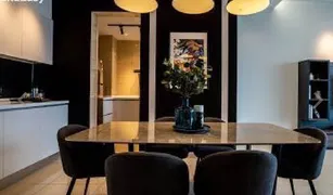, अबू धाबी Nowailey Building में स्टूडियो पेंटहाउस बिक्री के लिए