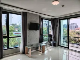คอนโด 1 ห้องนอน ให้เช่า ในโครงการ อิสธานัน คอนโด, บางละมุง