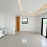 2 Schlafzimmer Reihenhaus zu verkaufen in Thalang, Phuket, Choeng Thale, Thalang