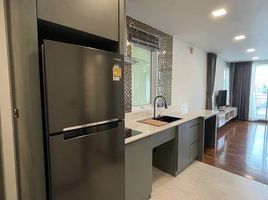 1 Bedroom Apartment for sale at Baan Siri Silom, Si Lom, Bang Rak, Bangkok