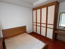 2 Schlafzimmer Appartement zu vermieten im Saint Louis Mansion, Thung Wat Don