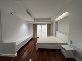 3 Schlafzimmer Appartement zu vermieten im Cosmo Villa, Khlong Toei, Khlong Toei