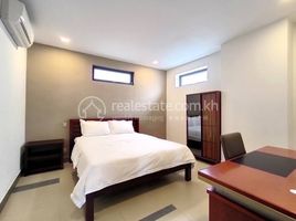 2 Bedroom Apartment for rent at Spacious Furnished 2-Bedroom for Rent in BKK1, Tuol Svay Prey Ti Muoy