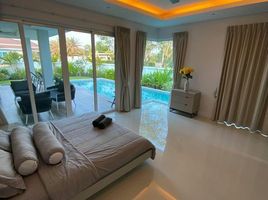 3 Schlafzimmer Villa zu verkaufen im Woodlands Residences, Thap Tai