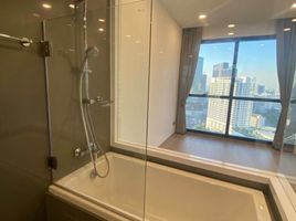 2 Bedroom Apartment for sale at Ashton Chula-Silom, Si Phraya