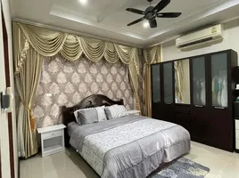 3 Bedroom House for rent at Chokchai Village 8, Nong Prue