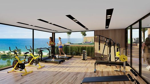 写真 1 of the Fitnessstudio at The Proud Residence