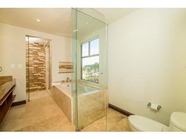 3 Schlafzimmer Appartement zu verkaufen im Azul Paraíso 1C: Luxury Condo in Paradise, Carrillo