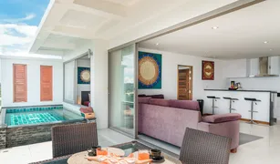 Вилла, 2 спальни на продажу в Марэт, Самуи Tropical Seaview Residence