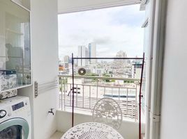 1 Schlafzimmer Appartement zu vermieten im Ivy Sathorn 10, Si Lom