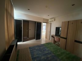 2 Bedroom Condo for rent at The Room Charoenkrung 30, Bang Rak, Bang Rak