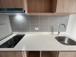 1 Schlafzimmer Wohnung zu vermieten im Chewathai Pinklao, Bang Yi Khan, Bang Phlat