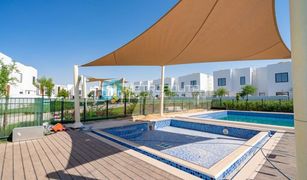 2 Schlafzimmern Reihenhaus zu verkaufen in , Abu Dhabi Al Ghadeer 2