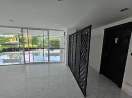 144 SqM Office for sale at Hyde Park Residence 2, Nong Prue