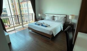 Квартира, 2 спальни на продажу в Nong Prue, Паттайя Jomtien Beach Penthouses