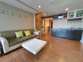 2 Schlafzimmer Appartement zu vermieten im The Trendy Condominium, Khlong Toei Nuea