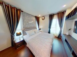 2 Schlafzimmer Wohnung zu vermieten im C Ekkamai, Khlong Tan Nuea