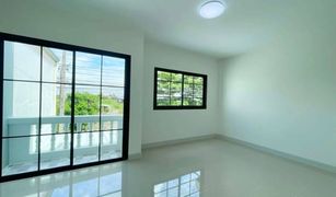 2 Bedrooms Townhouse for sale in Bang Bua Thong, Nonthaburi Busakorn Rattiya Housing