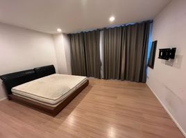 3 Bedroom House for sale at Baan Klang Muang Ratchada-Wongsawang, Suan Yai, Mueang Nonthaburi
