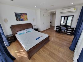 3 Bedroom Condo for sale at Wattana Suite, Khlong Toei Nuea, Watthana
