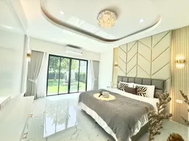 4 спален Дом for sale in Паттайя Чонбури, 