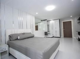 Studio Apartment for sale at Hillside Plaza & Condotel 4, Chang Phueak