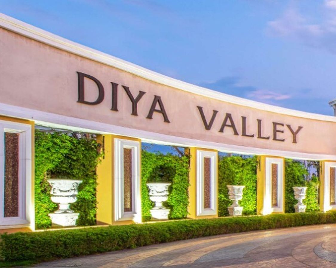 Diya Valley Super, Чианг Маи - 2 дом продажу и аренду